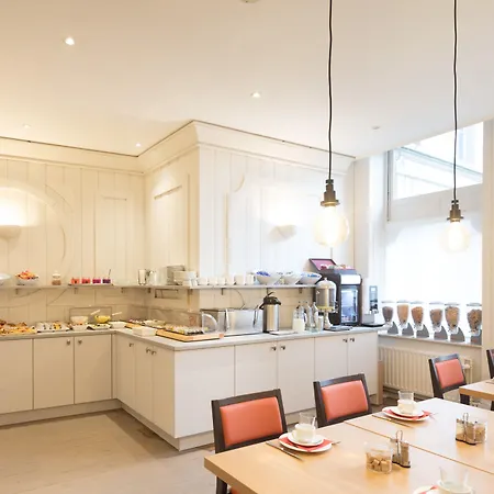 Hotel Gravensteen 3*