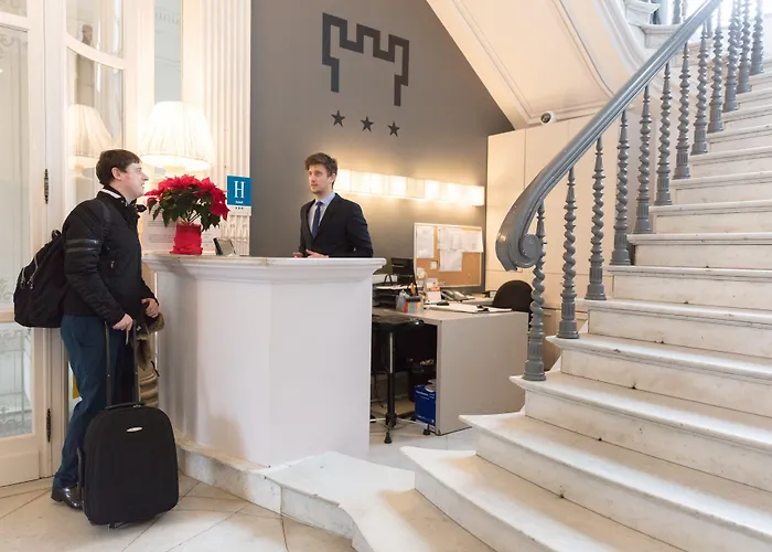 Hotel Gravensteen 3*