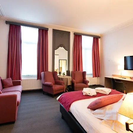 Gravensteen מלון 3*