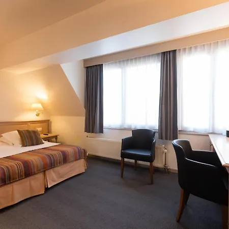 Gravensteen 3* Gante